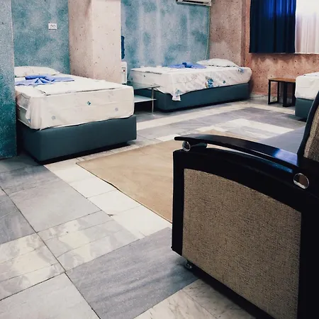 за гости надър 3 в гр アパート *